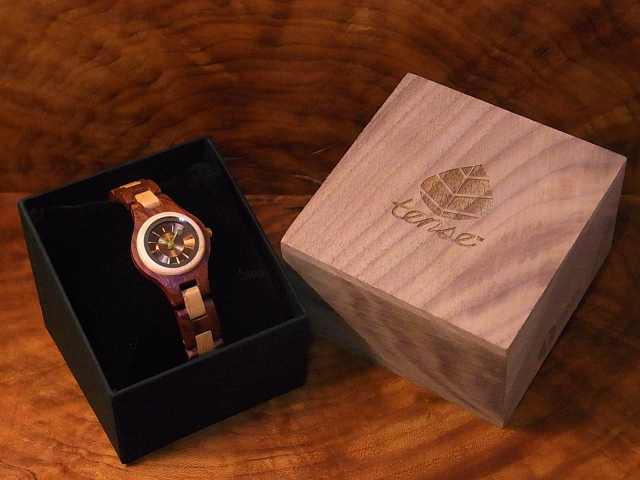 テンス木製腕時計