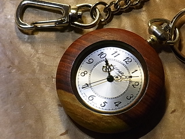  木製懐中時計